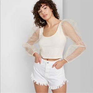 NWT High rise frayed hem white denim shorts